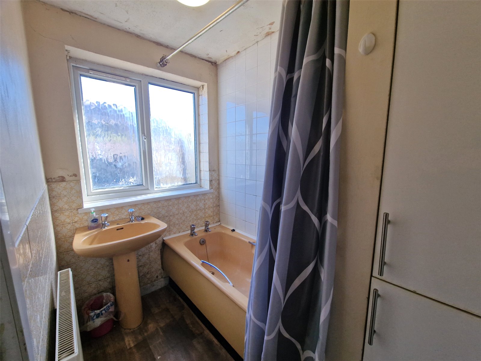 Primrose Street 52, CF40 1BQ Tonypandy Lanyons